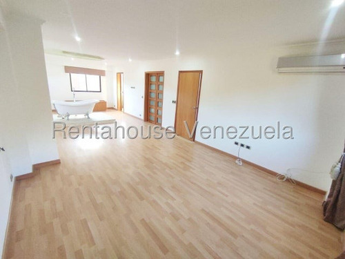 Mb Apartamento En Venta En El Cigarral, Distrito Metropolitano