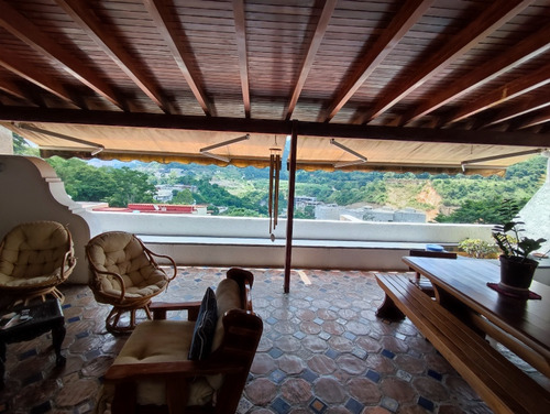 Townhouse Duplex En Venta Macaracuay Conjunto La Taina
