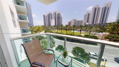 Departamento  En Venta En Sunny Isles, Miami, Florida