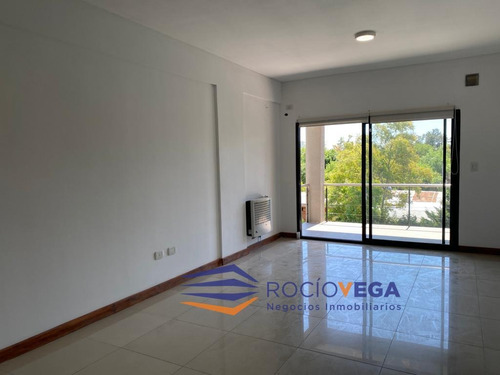Imagen 7 de 20 de Departamento En Venta En Maria Eugenia Residences
