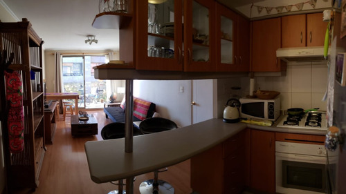 Vende Excelente Departamento En Barrio Republica - Santiago