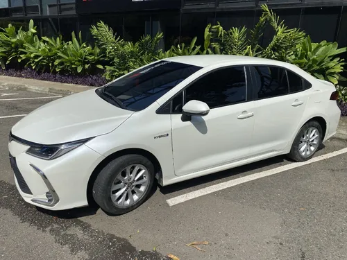 Toyota Corolla 1.8 Xe-i Hibrido At 4x2 2020