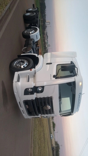 Imagem 3 de 15 de Volkswagen Costellation 24.250