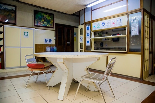 Arriendo De Edificio Comercial, Ex Hotel Huelen