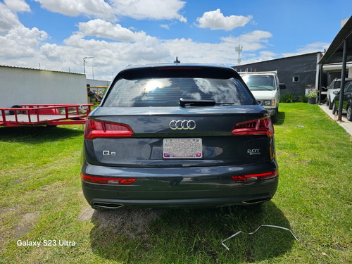 Audi Q5 2.0 L T Dynamic Dsg