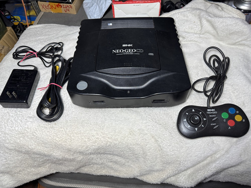 Neo Geo Cd Snk Japao Sd Loader Furrtek 64gb + Fonte E Controle Original - Só Ligar E Jogar!! (Usado)