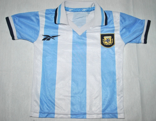 Camiseta Selección Argentina, Reebok 2001. De Niño