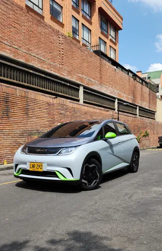 Byd Idolphin