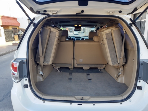 Toyota Sw4 3.0 Srv Cuero I 171cv 4x4 4at 2012 Hilux Fortuner