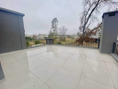 Imagen 18 de 18 de Casa En Venta En Santa Elena - Pilar Del Este