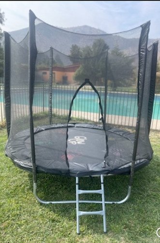 Arriendo Cama Elástica Glow Up 2,44 Mt Diámetro