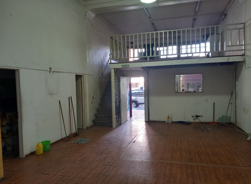 Local Comercial En Alquiler Ubicado En San Cristóbal