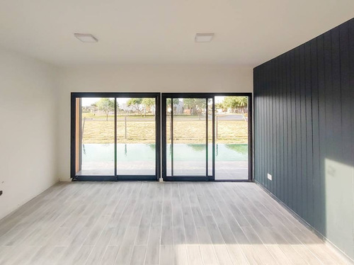 Imagen 26 de 30 de Moderna Casa De 4 Ambientes A Estrenar En Venta En San Ramiro, Pilar Del Este