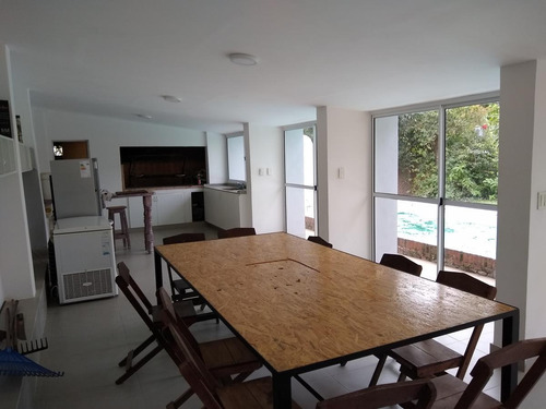 Casa - Av. Aconquija