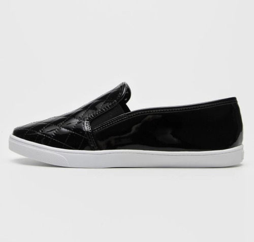 Imagem 2 de 4 de Sapato Básico Slip On Via Uno Feminino
