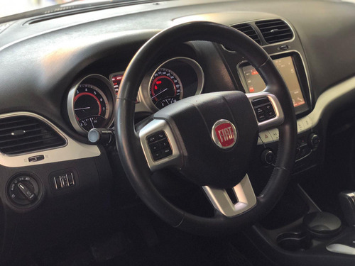 Imagem 8 de 25 de Fiat Freemont 2.4 16v Precision 2013 7 Lugares Teto Solar