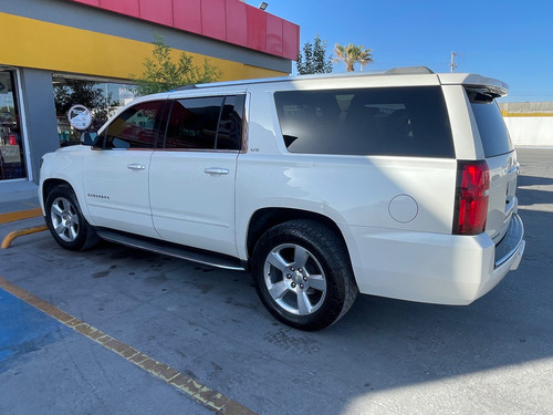 Chevrolet Suburban 5.3 Ltz V8 4wd 2da Cubo At
