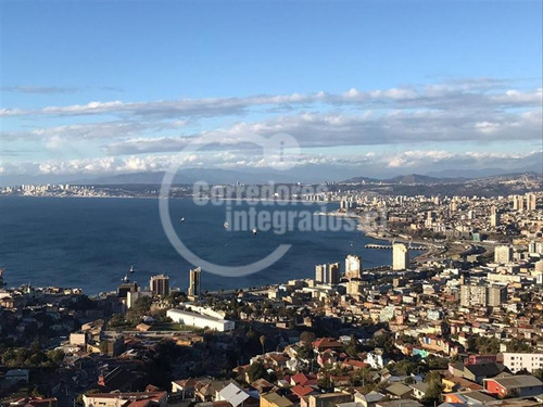 Departamento En Venta 2dorm/1baño Vista Al Mar En Valparaíso