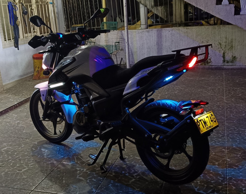 Vendo Moto Cr4 200 Pro Modelo 2.024,