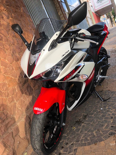 Yamaha R3 2017