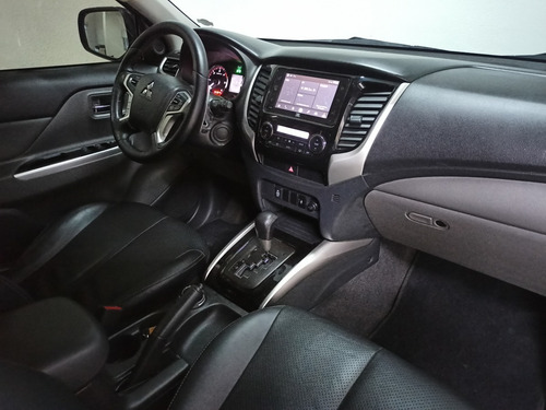 L200 Triton Hpe-s 2020 Com 12 Mil Km