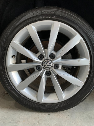 Volkswagen Golf 1.4 Tsi Highline Dsg Les Automotores