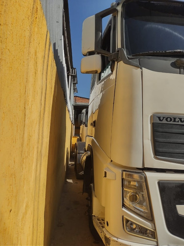 Imagem 3 de 10 de Fh 440 I-shift , Ano 2011 , Revisado, Pneus Ok .