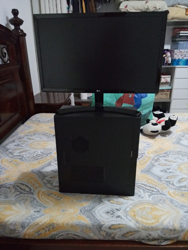Cpu Com 1tb De Hd 4gb De Ram Processador I7 Monitor De 22 Pl
