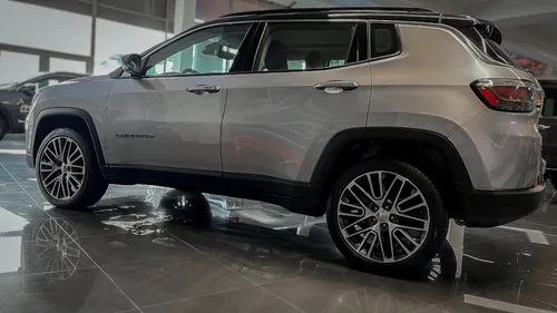 Jeep Compass 1.3T Longitude
