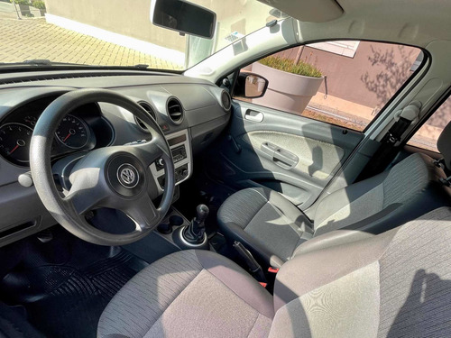 Imagen 10 de 17 de Volkswagen Gol Trend 2013 1.6 Pack I 101cv
