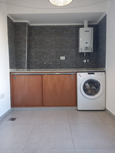Imagen 9 de 21 de Dueño Vende Impecable Departamento De 3 Ambientes En Ph. Totalmente Reciclado.