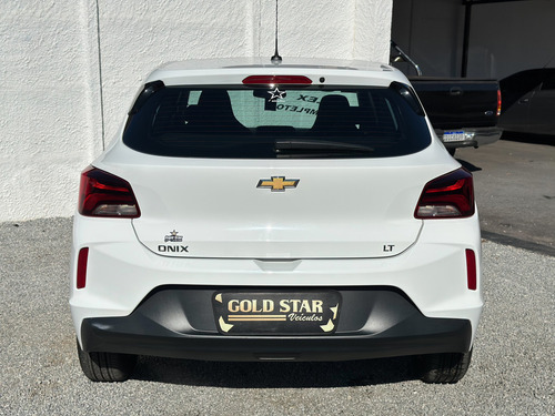 Chevrolet Onix ONIX HATCH LT 1.0 12V FLEX 5P MEC.