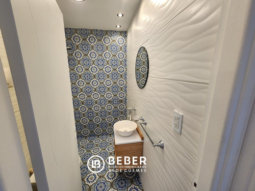 Imagen 27 de 30 de Venta 3 Ambientes Con 2 Balcones Salientesa Metros De Plaza Colon!