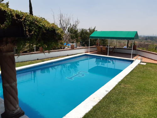 Casa En Privada En Obrera, Tepoztlán, Morelos - Crb-1083-cp