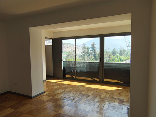 Departamento Remodelado Con Excelente Ubicación .