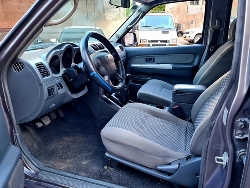 Imagen 9 de 10 de Nissan Frontier 4x4 2.8 Se 2007