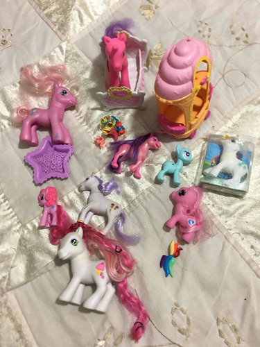 My Little Pony Set De 9 Ponys Más Juguetes Y Accesorios (Usado)