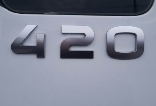 Imagem 13 de 15 de Iveco Stralis Hd 570s42tn - 6x2