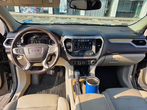 GMC Acadia 3.7 Denali At