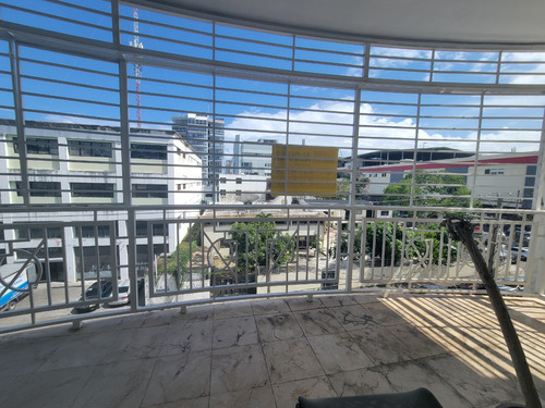 Foxpiantini.com - A308 | Alquiler De Apartamento Exclusivo En Piantini | Vistas Panorámicas Y Diseño Elegante