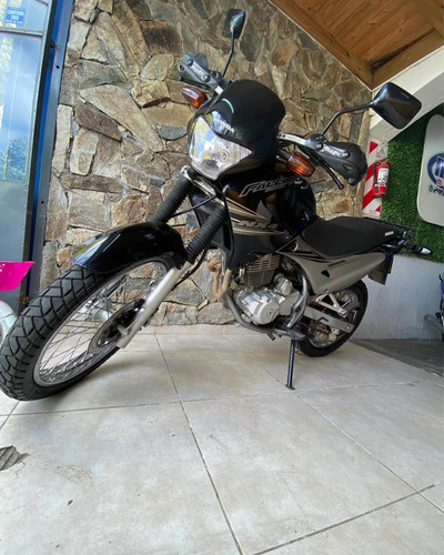Imagen 12 de 18 de Honda Falcon