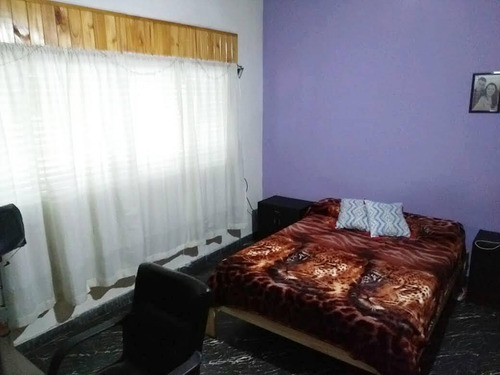 Venta Casa Tres Dormitorios Abasto