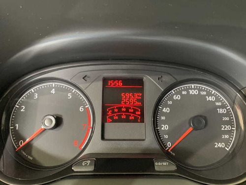 Imagem 8 de 15 de Volkswagen Voyage 1.6l Mb5 2022