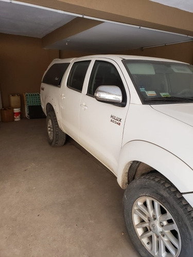 Toyota Hilux 3.0 Cd Srv Cuero 171cv 4x4