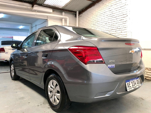 Chevrolet Onix Plus 1.4 Base