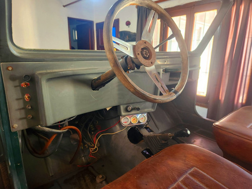 Jeep Carroceria Potro , Larga