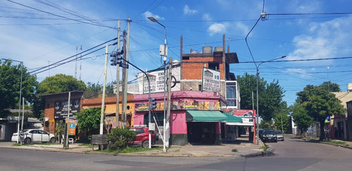 Imagen 1 de 17 de Centro Comercial Pilar Centro, A Mts De Plaza De Pilar Y Municioalidad De Pilar. Salida Directa A Ruta 28 Y 25 Pilar. 4 Locales En Planta Baja, Oficina 1er Piso -todo Con Renta Segura!!!