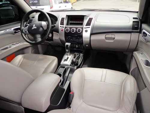 Imagen 7 de 10 de Mitsubishi Montero Sport 2014 4x4 Automático