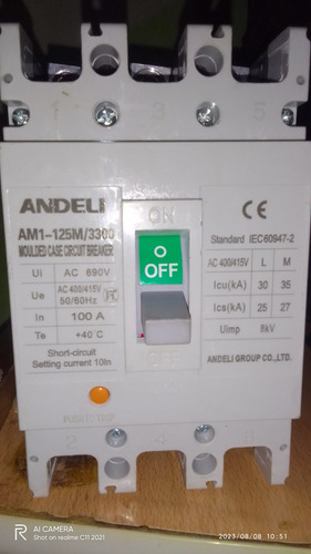 Breaker 3 Polos 100 Amperios Marca Andeli Con Conectores.