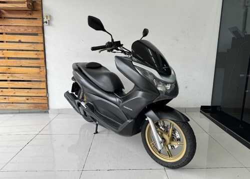 Honda Pcx 150 2015 Preta 49.000km